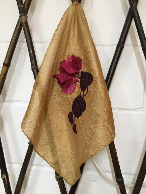 Appliqué embroidery example