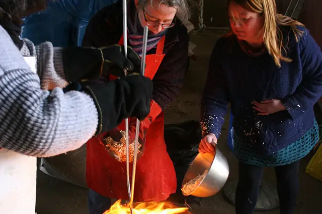 A raku workshop in progress